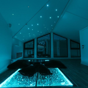 The View Duplex
